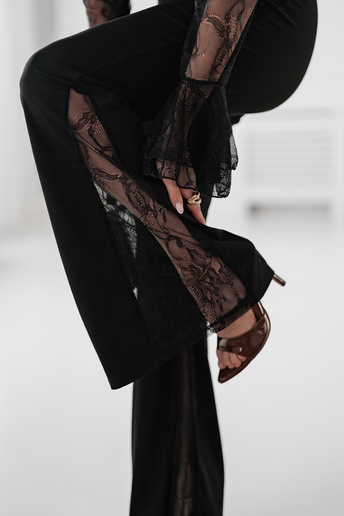 Prążkowany komplet z koronką Georgia czarny