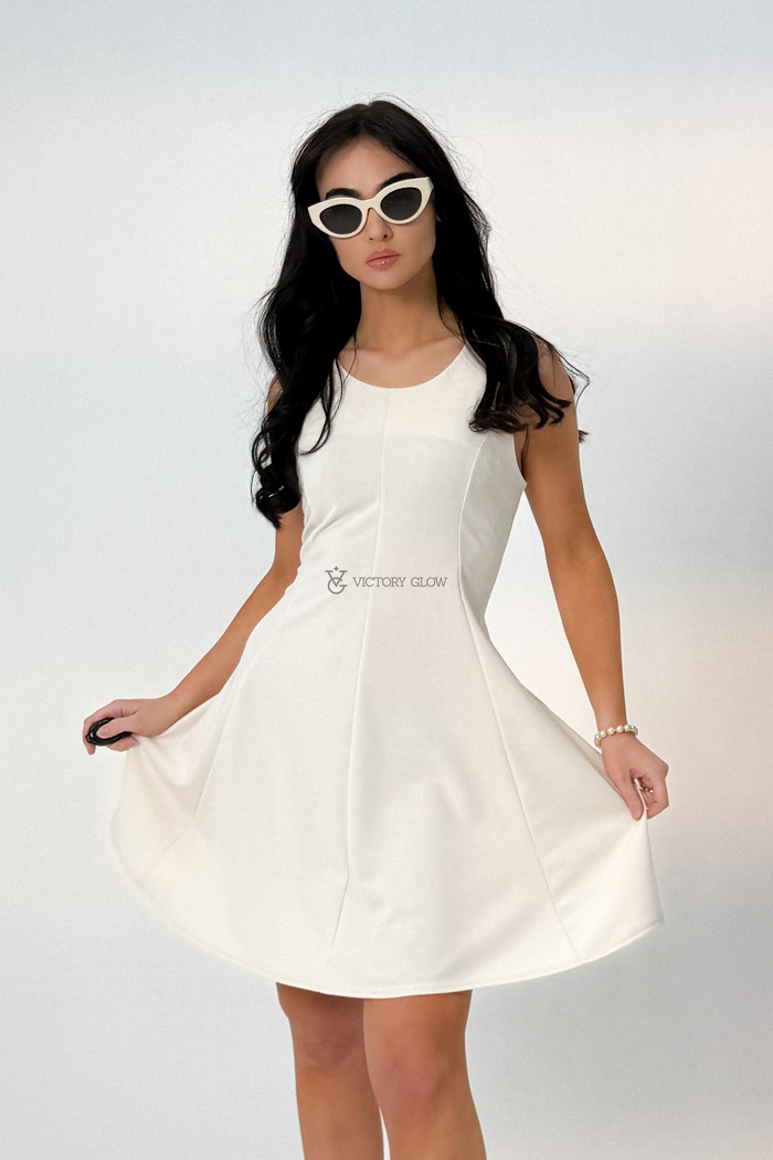 Trapezowa sukienka bez rękawów Mallu beżowa