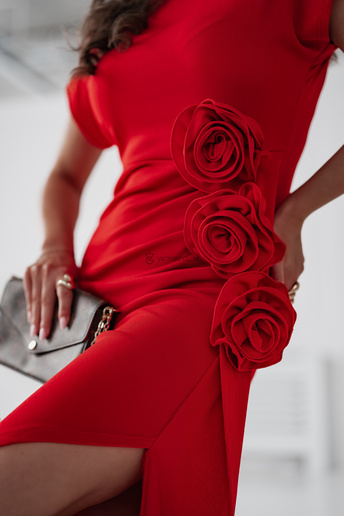 Dopasowana sukienka z rozporkiem Figga czerwona