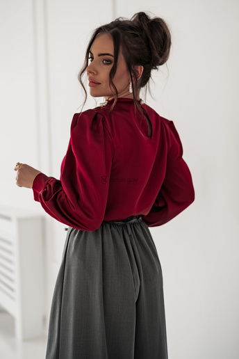 Satynowa bluzka z perełkami Qunii bordowa