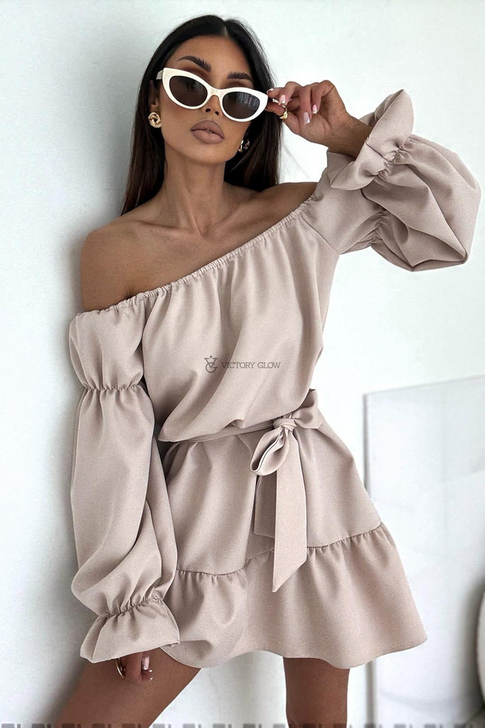 Sukienka Milli hiszpanka z falbaną beżowa