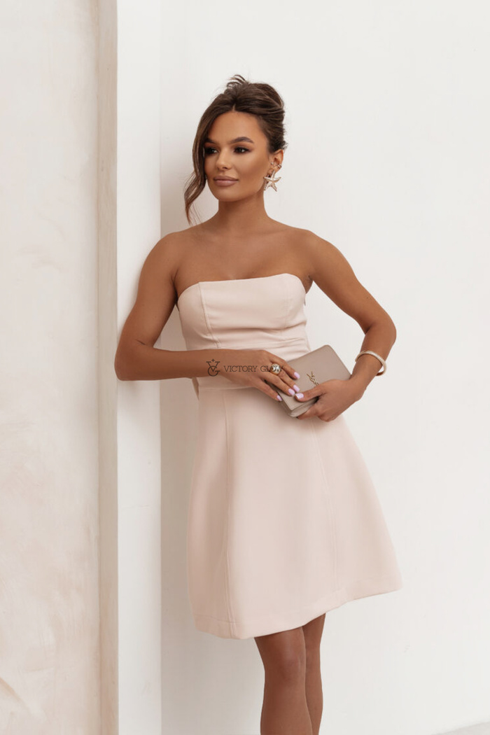 Koktajlowa sukienka z kokardą Cheri beżowa