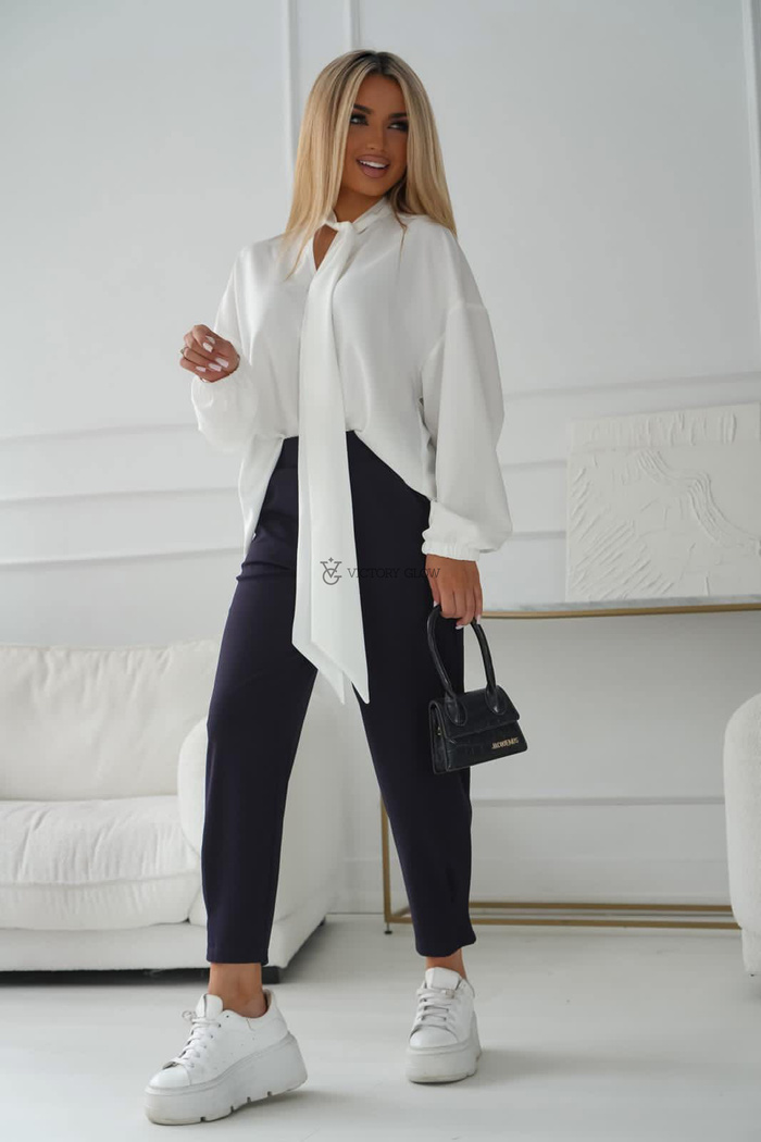 Elegancka koszula z krawatką Gina biała