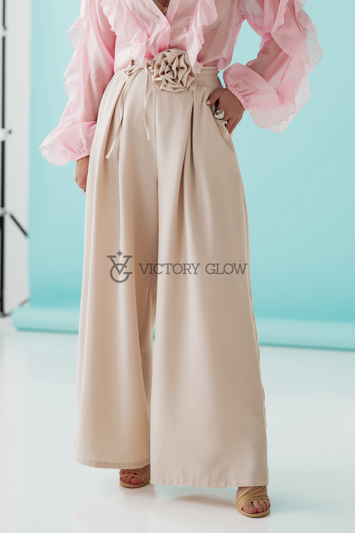 Szerokie spodnie z różą Mila beżowe