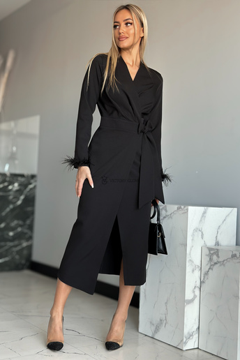 Kopertowa sukienka midi z piórkami Nicol czarna