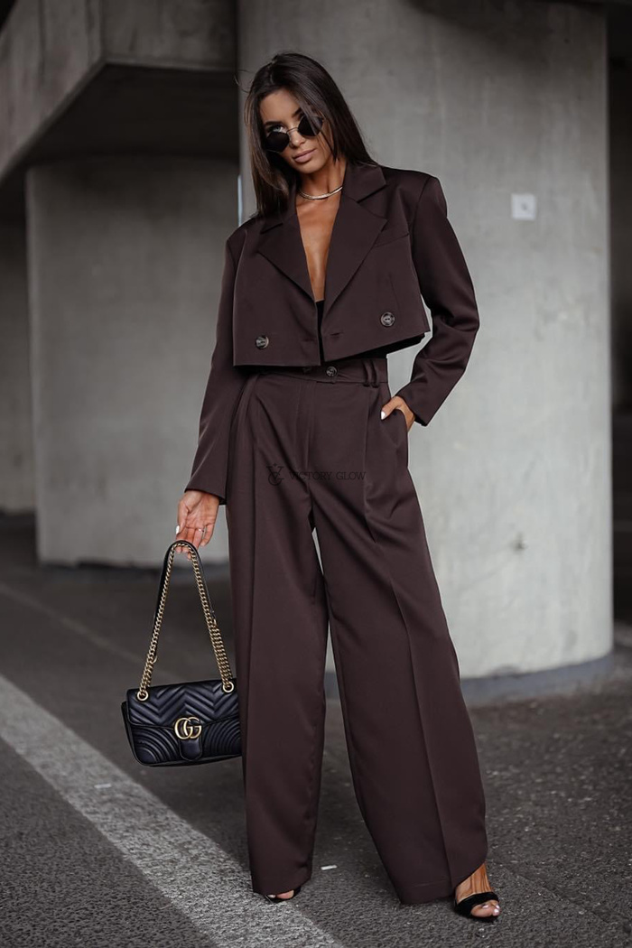 Krótka marynarka oversize Darling czekoladowa