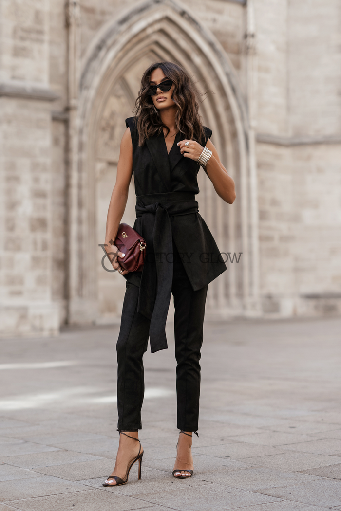 Dłuższa kamizelka z szerokim paskiem RUBY czarna