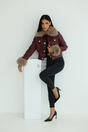 Krótka kurtka z futrzanym kołnierzem Melody bordowa
