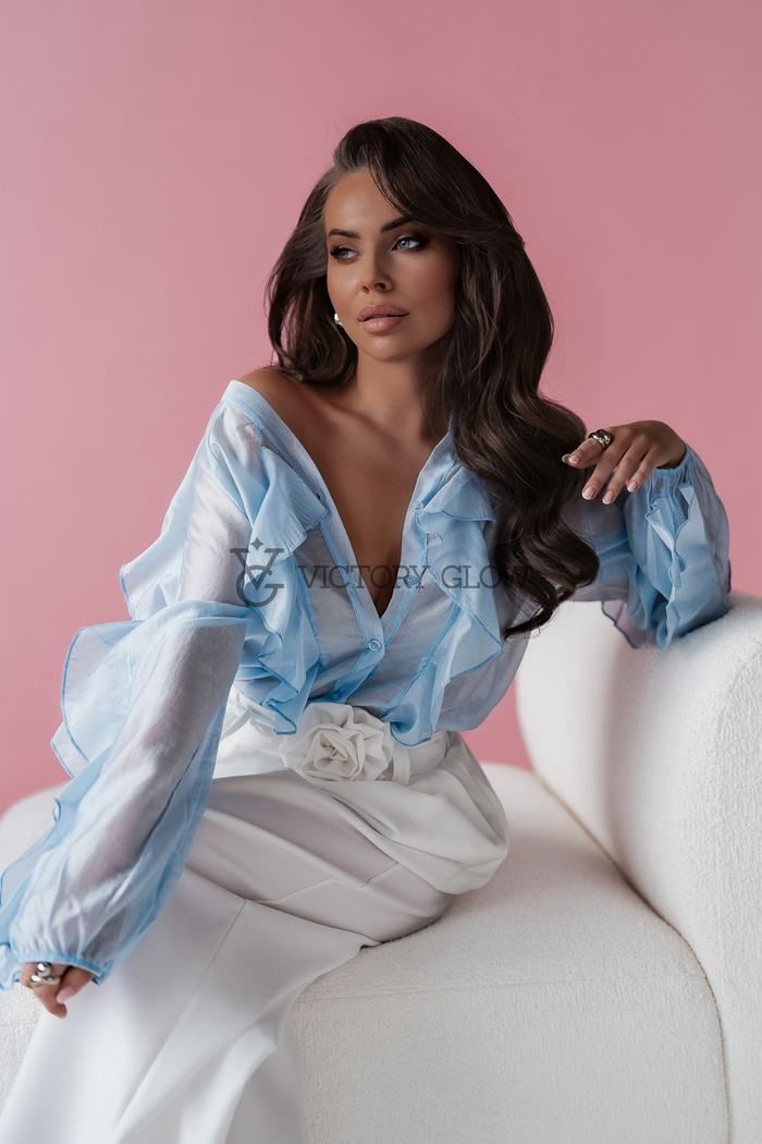 Koszula oversize z falbanami Ella niebieska