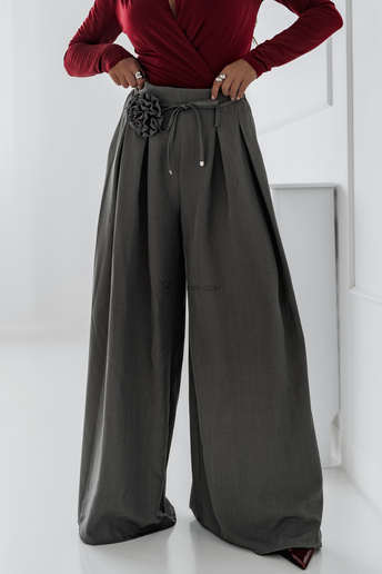 Szerokie spodnie z różą Mila szare