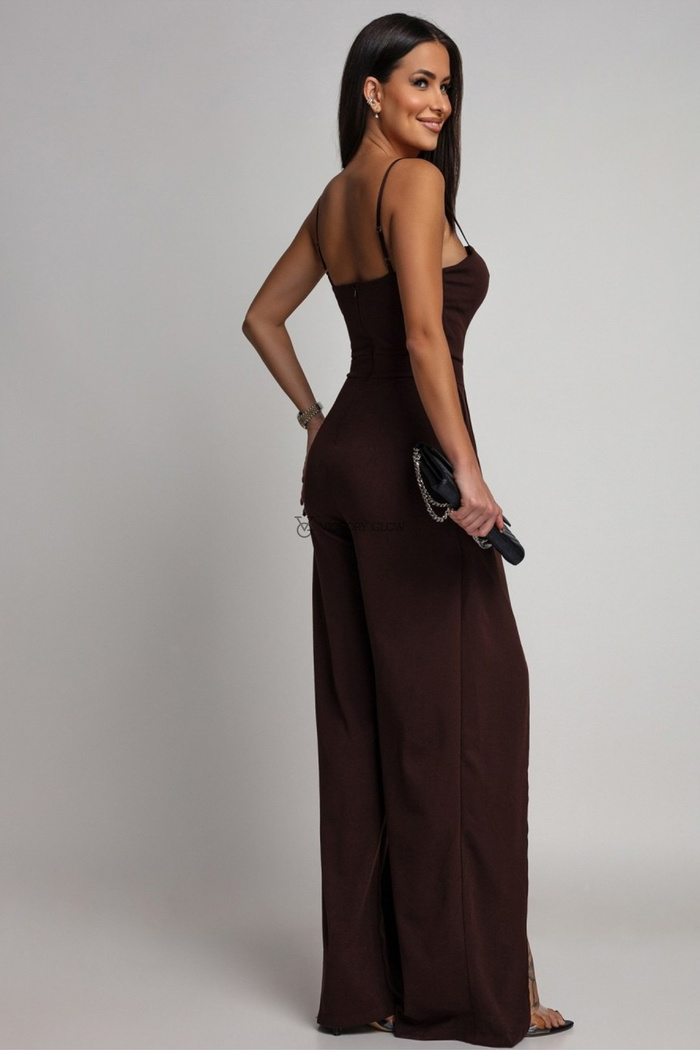 Elegancki kombinezon na ramiączkach Pati czekoladowy