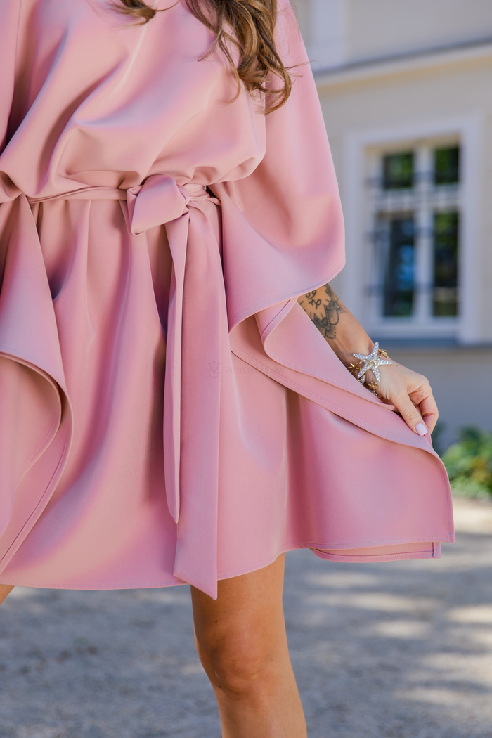 Elegancka sukienka kimono oversize pudrowy róż 