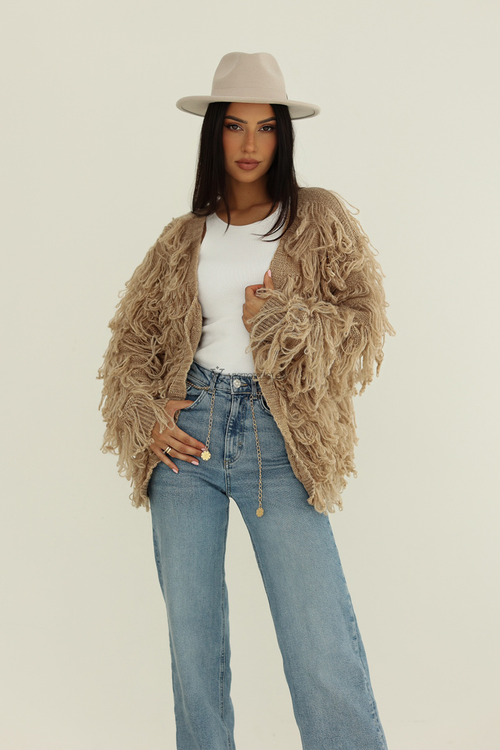 Miękki sweter z frędzlami Calla beżowy