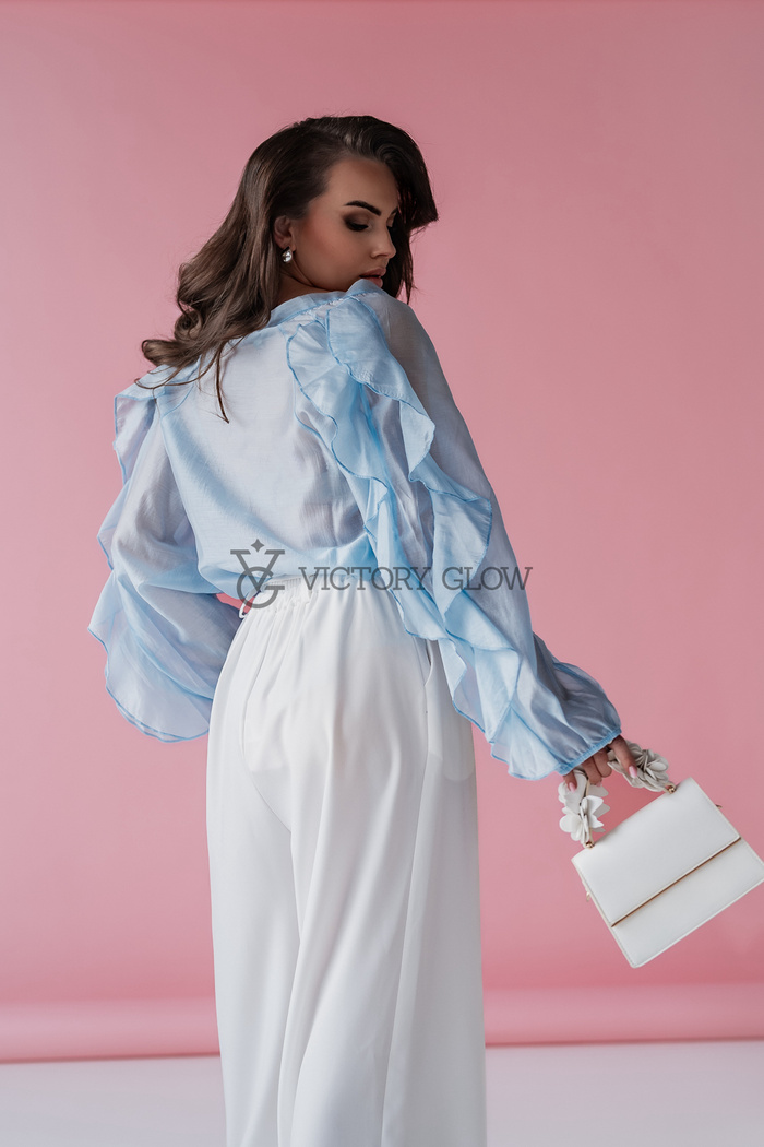 Koszula oversize z falbanami Ella niebieska