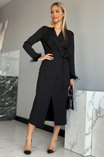 Kopertowa sukienka midi z piórkami Nicol czarna