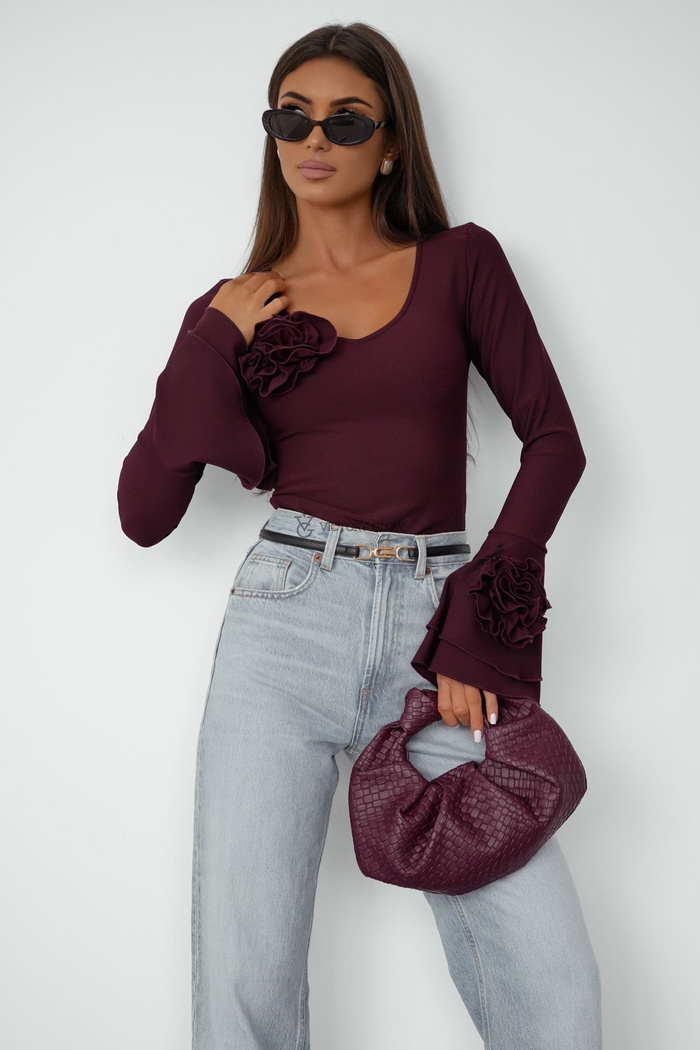 Dopasowana bluzka z różą Miss Rosse śliwka