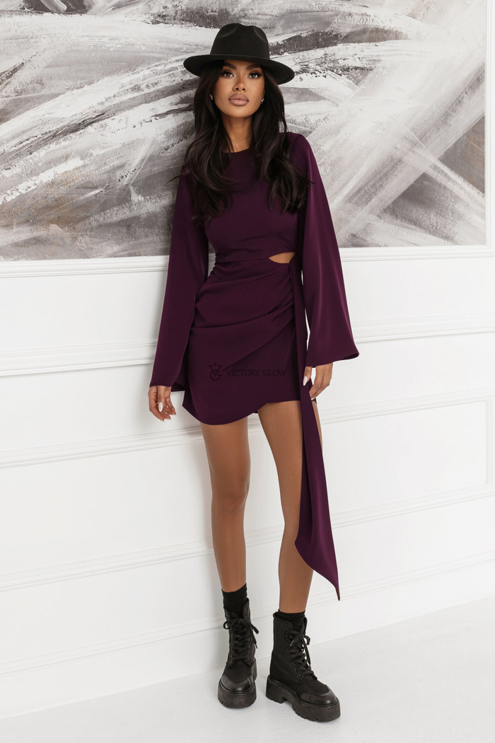 Elegancka sukienka z szarfą  Noir głęboki fiolet