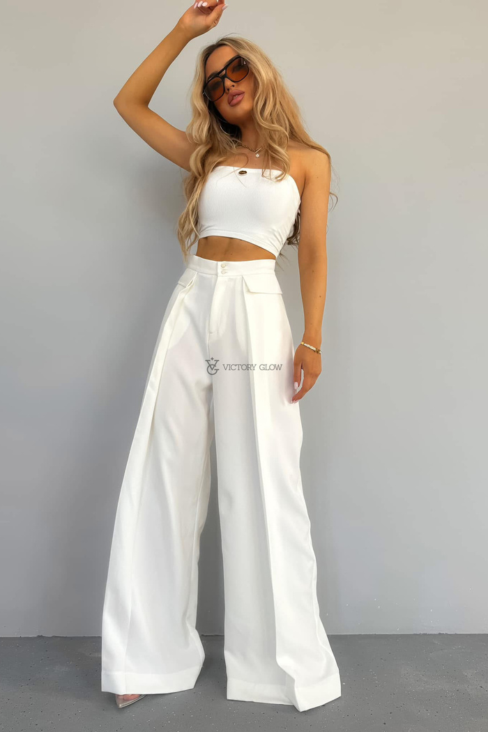 Krótki prążkowany top bandeau  biały